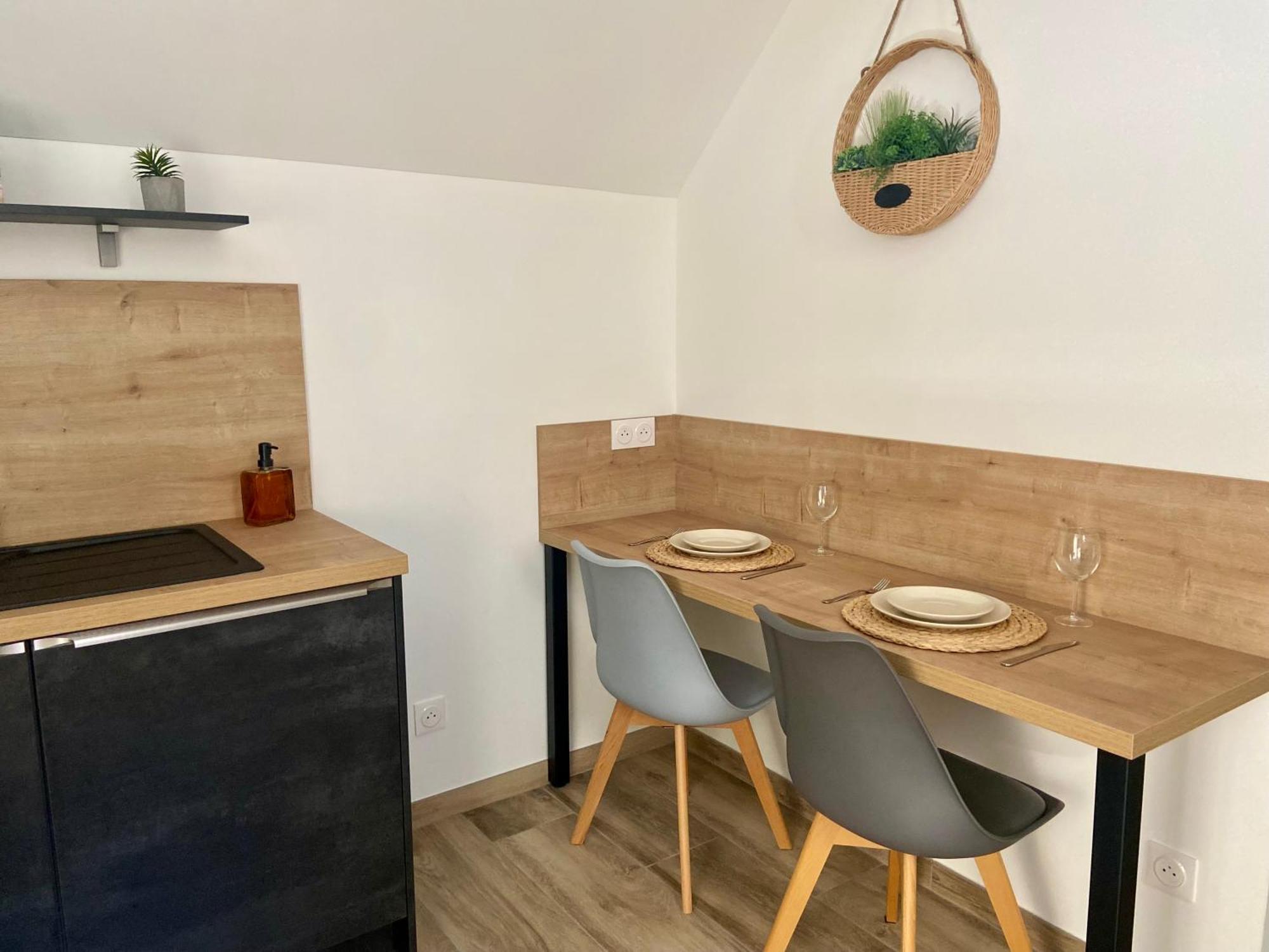 Les Appartements Du Vieux Poussan Exteriér fotografie