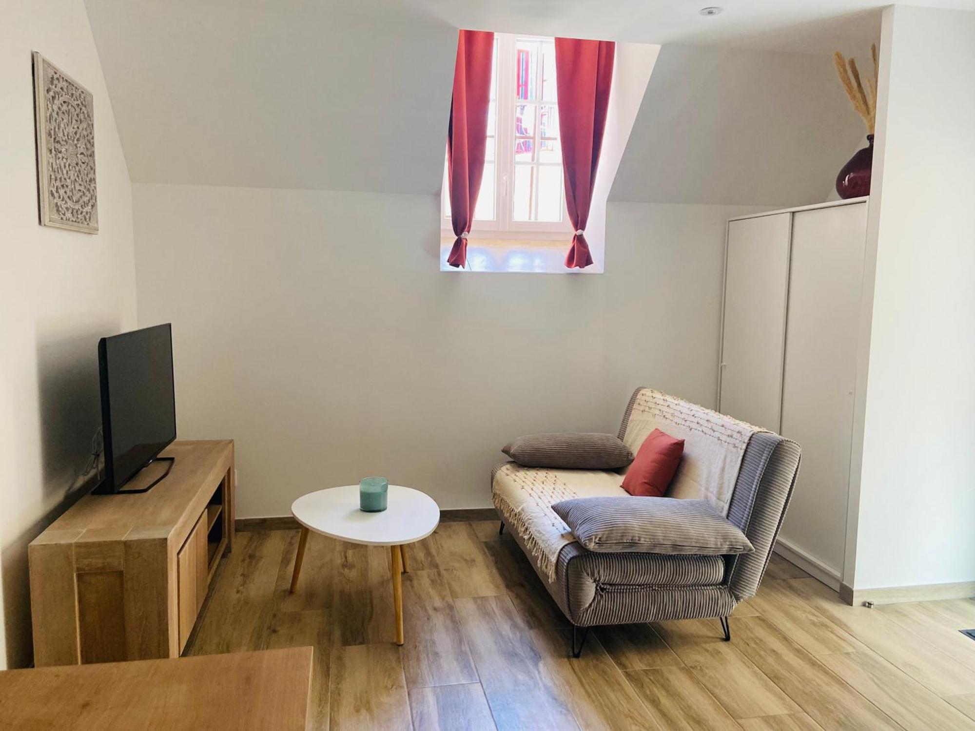 Les Appartements Du Vieux Poussan Exteriér fotografie